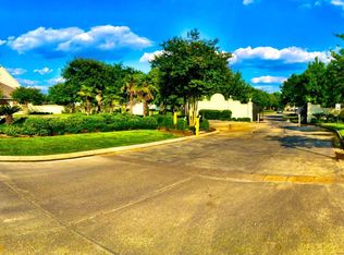 4000 Lake Beau Pre Blvd, Baton Rouge, LA 70820