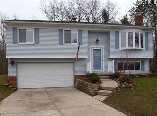 573 Howells Ct, Eastlake, OH