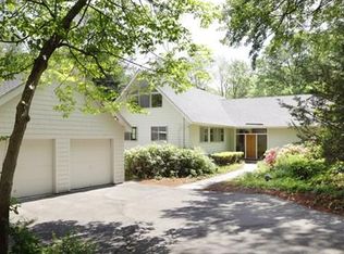 18 Country Corners Rd, Wayland, MA 01778