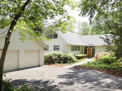 18 Country Corners Rd, Wayland, MA, 01778