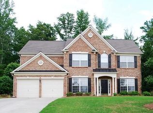 935 Mountclaire Dr, Cumming, GA 30041