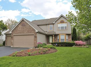 1921 Cloverdale Ln, Algonquin, IL
