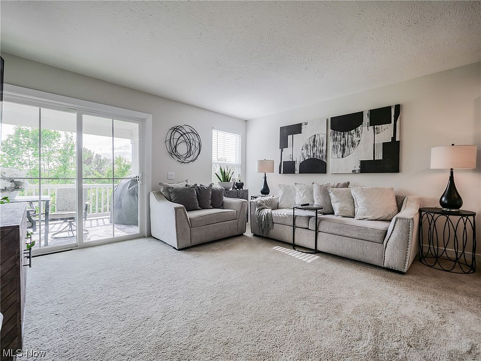 1634 Leslie Dr, Streetsboro, OH 44241 MLS 4489982 Zillow