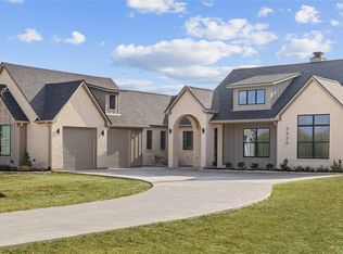 5656 Mill Water Ct, Bryan, TX 77808