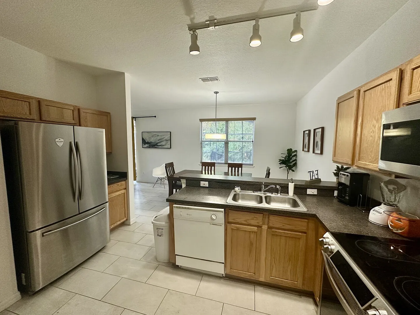 Panoramic 4BR Superior Pool Home near Disney — Photo 3