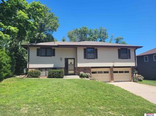 14930 M St, Omaha, NE 68137