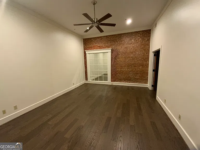234 Broad St — Photo 11