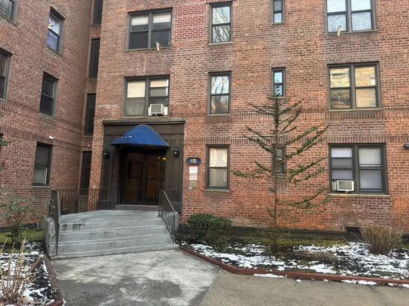 15 Oliver St APT 1H, Brooklyn, NY 11209