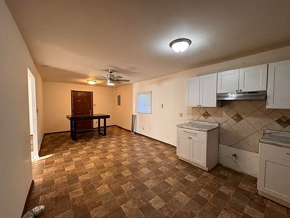 3rd image of 1317 Dekalb St