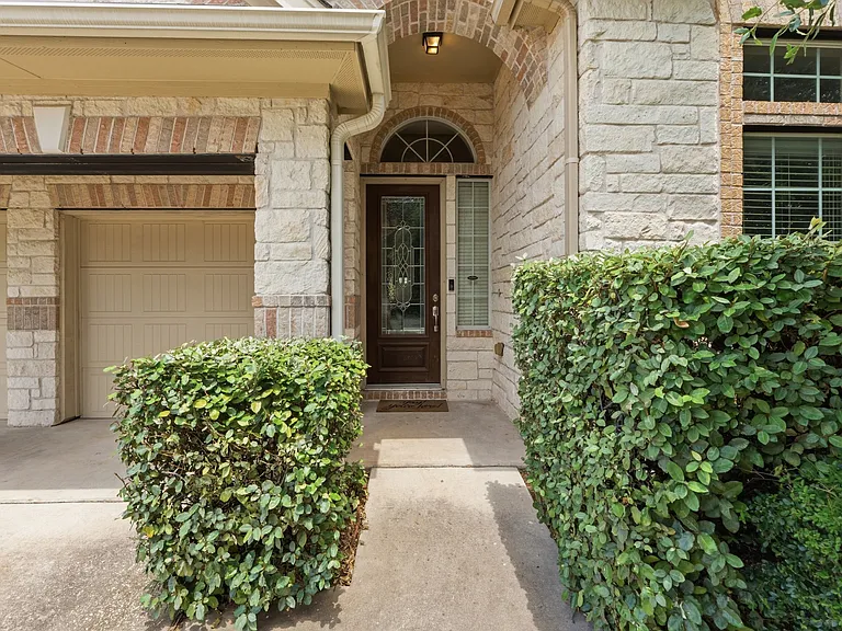 1301 David Cv — Photo 7