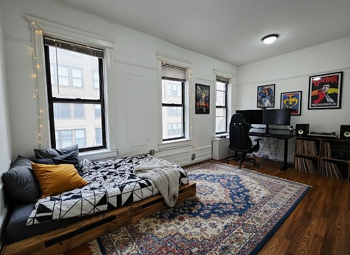 1st image of 56 Willoughby St #4