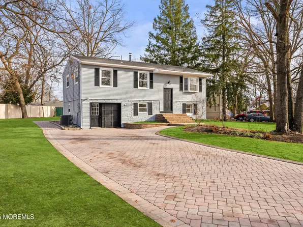 12 Cedar Hill Lane, Toms River, NJ 08755