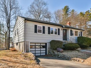 10 Phyllis Dr, Randolph, MA 02368