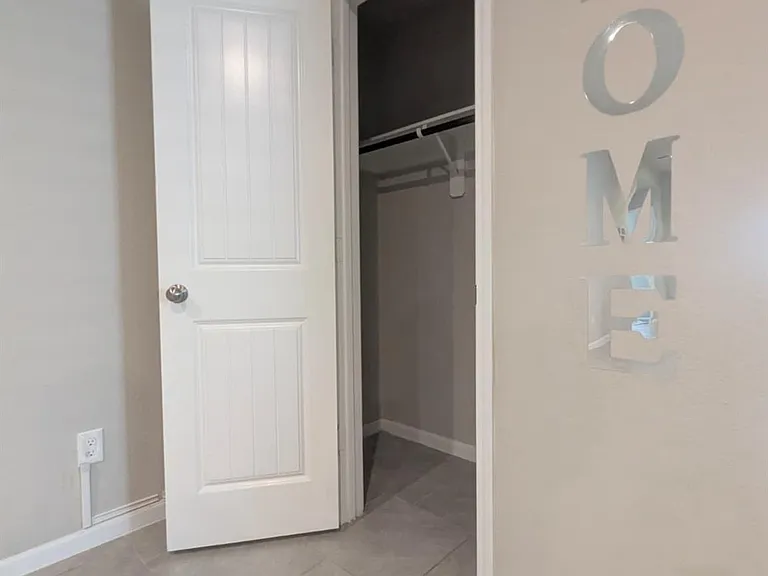 3518 Windham Way — Photo 13