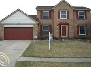 269 Dorchester Ct, Milford, MI