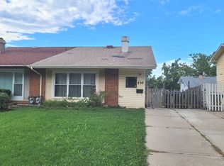 230 Bode Rd, Hoffman Estates, IL 60169