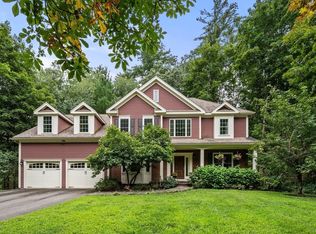 19 Rolling Ln, Sudbury, MA 01776
