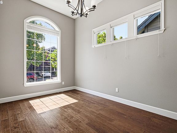 4th image of 16873 NW Lynch Ln