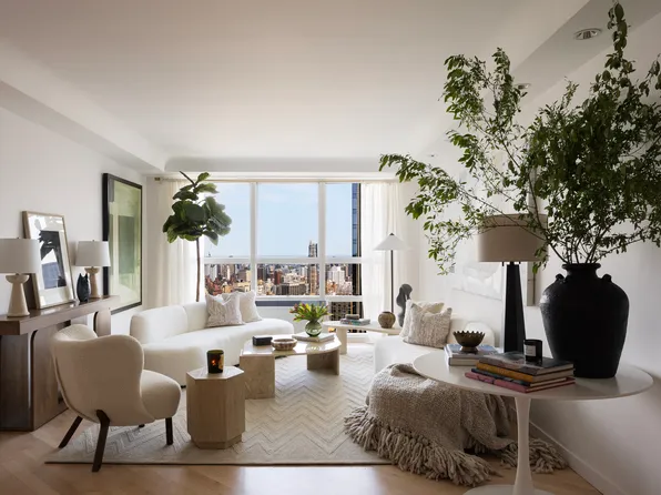 146 West 57th Street 58A image 3 of 17