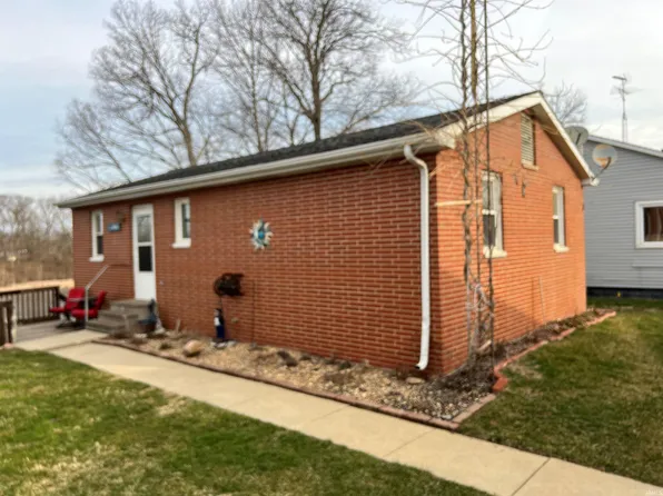 15786 Menominee Dr, Plymouth, IN 46563