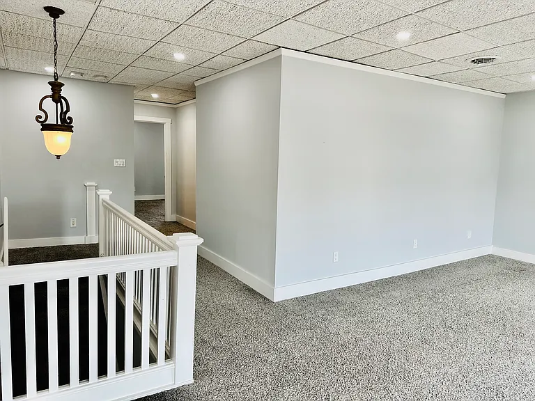 706 E Main St #1A — Photo 12