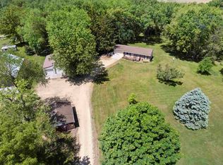 708 E Montague Rd, Baileyville, IL 61007