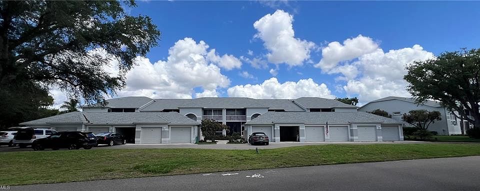 1st image of 26751 Clarkston DR #203