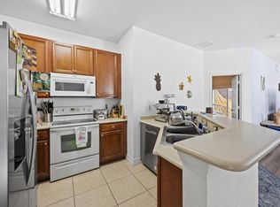 3128 Grandiflora Dr, Greenacres, FL 33467