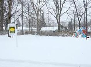 837 Russett Rd, Ann Arbor, MI 48103