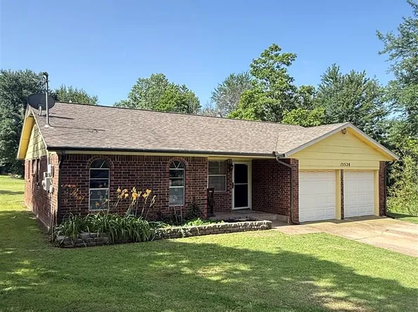 15528 SE 15th St, Choctaw, OK 73020