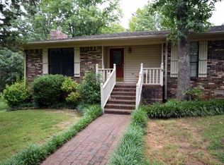 14 Sycamore Dr, Conway, AR 72032