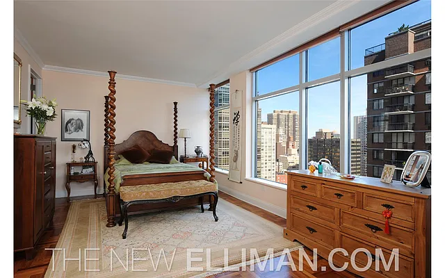 Sold by Douglas Elliman | media 3