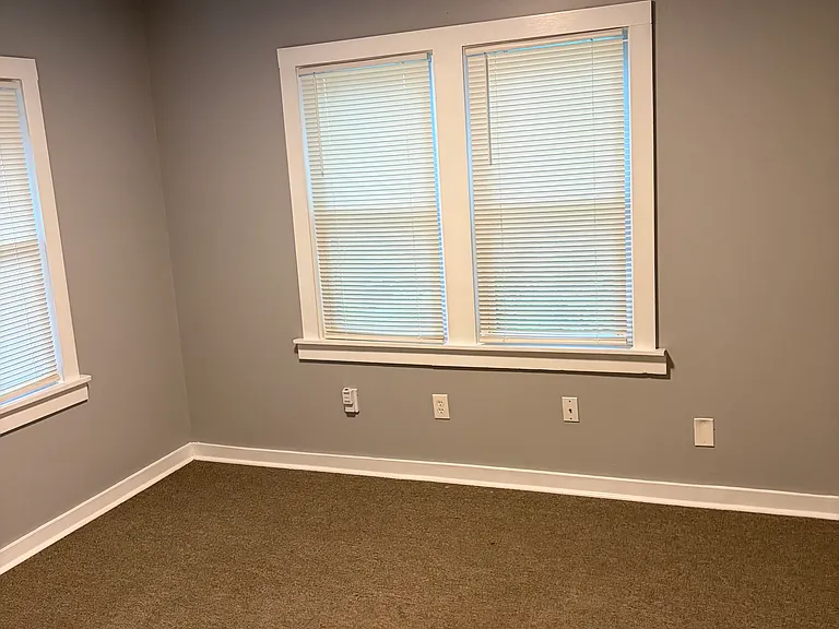 4332 Flora Ave — Photo 7