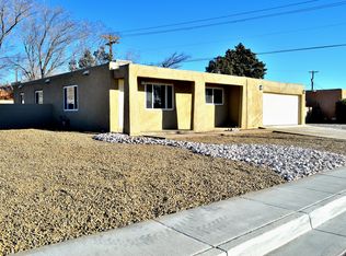 1732 Hoffman Dr NE, Albuquerque, NM 87110