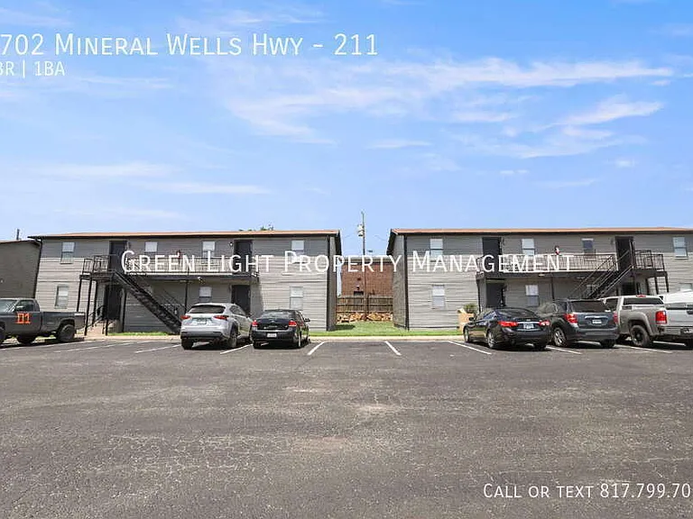 1702 Mineral Wells Hwy #211 — Photo 2