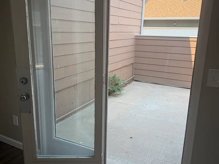 S Balsam St — Photo 3