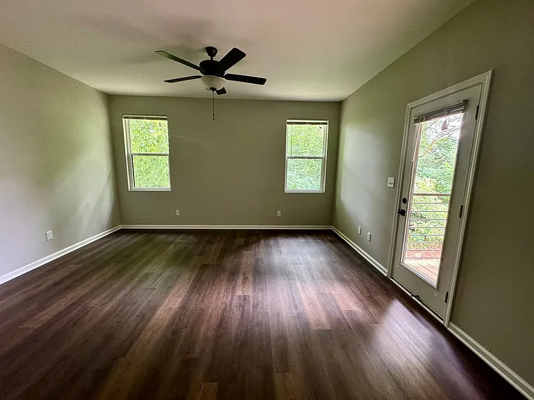 15th Hole Apartments — Photo 37