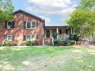 4075 Havenwood Dr, Winston Salem, NC 27106