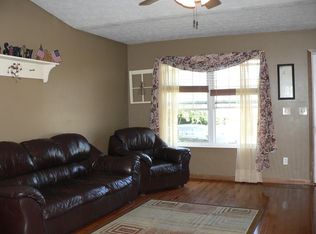 261 Springwood Ln, Marysville, OH 43040