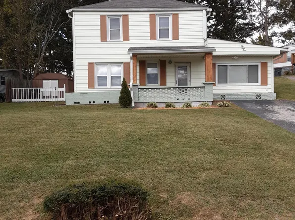 1049 Oak Drive Cir, Kingsport, TN 37665