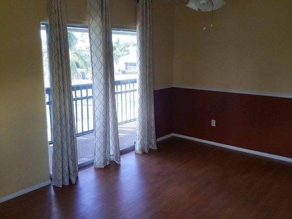 3311 Prince Edward Island Cir
