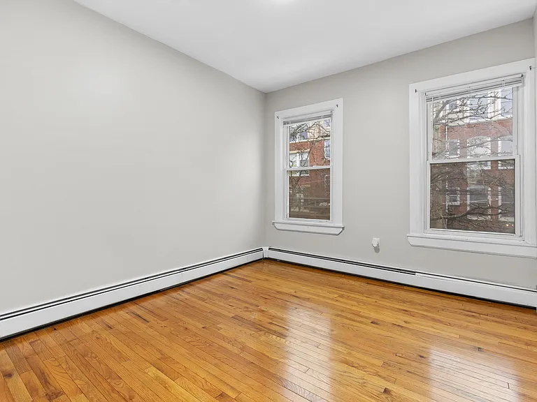 336 Madison Ave #2 — Photo 7