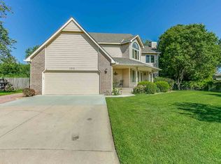 1315 N Buck Board Ct, Derby, KS 67037