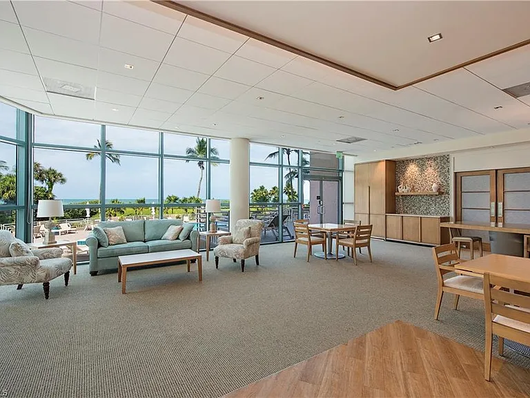 4651 Gulf Shore Blvd N #901 — Photo 19