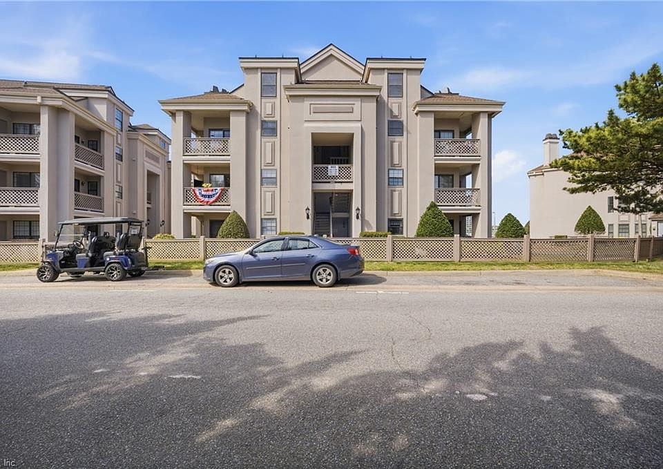 1st image of 403 Harbour Point #203