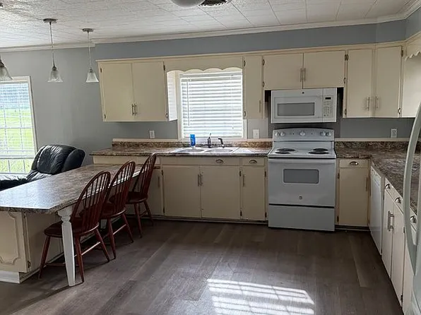 1030 Miller Rd, Opelousas, LA 70570