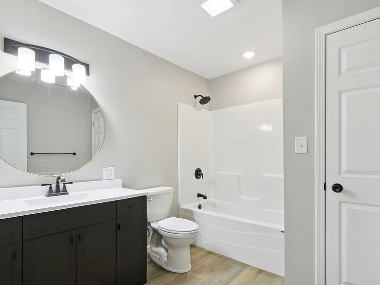 714 Bethume Ct — Photo 23