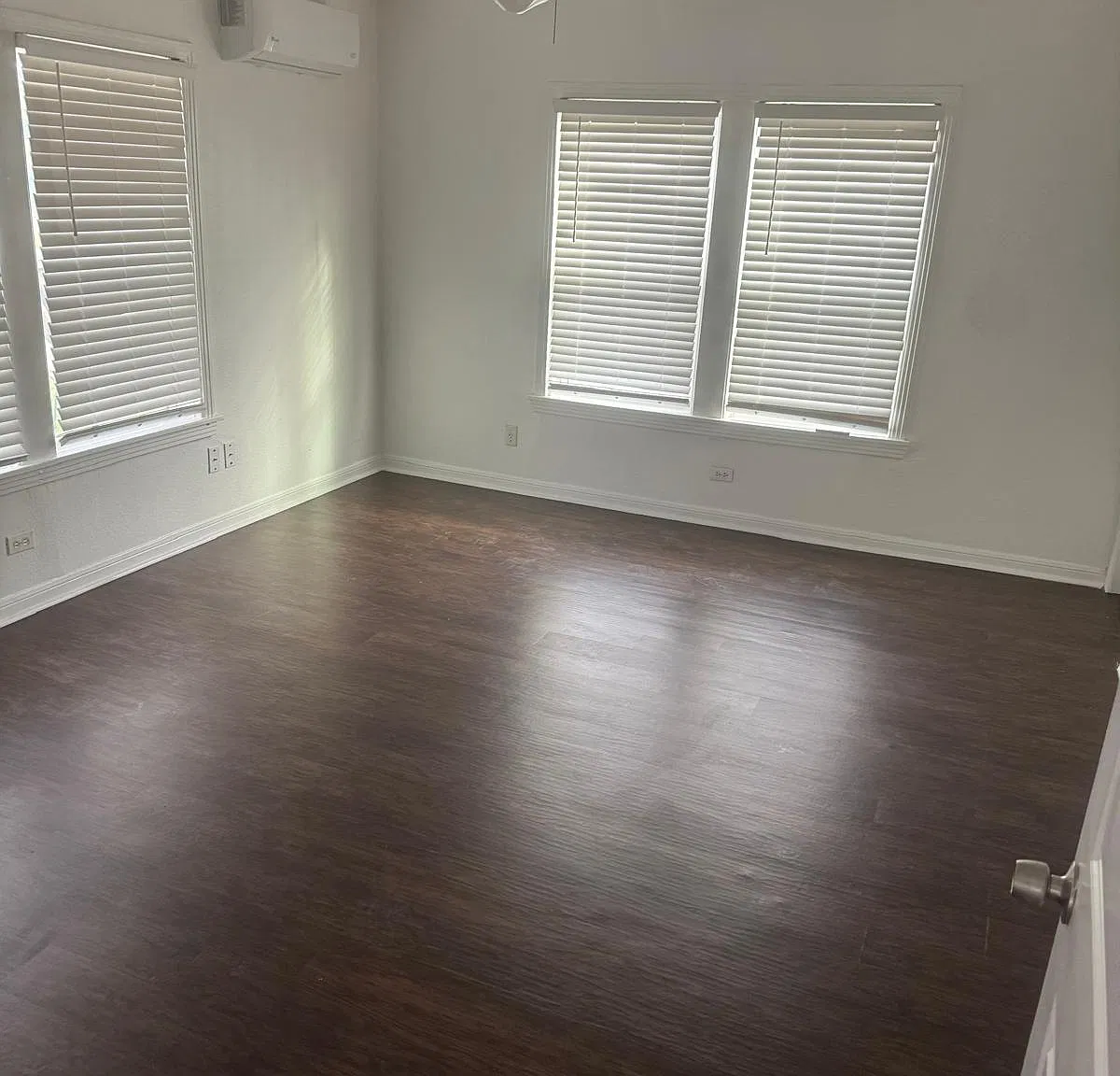 1 bed, 750 sqft, $1,150 — Photo 3