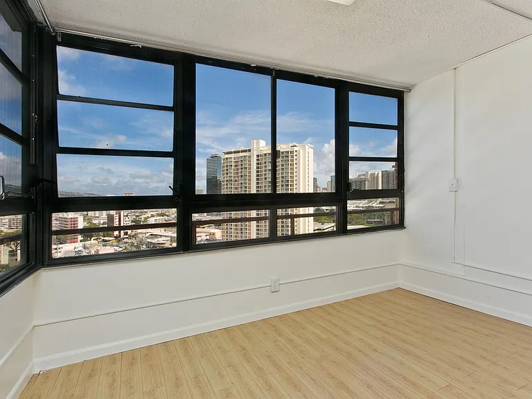 750 Kaheka St #1502 — Photo 3