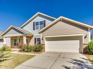 1815 Charbray Ln, Charlotte, NC 28213